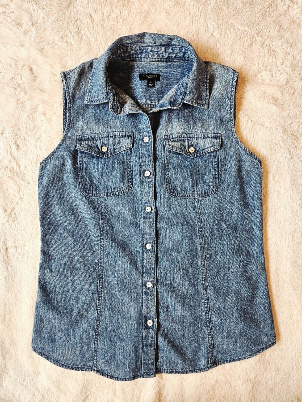 Talbots Women's Petite Classic Sleeveless Denim Blouse Shirt Top Blue Size 2P - Picture 2 of 3